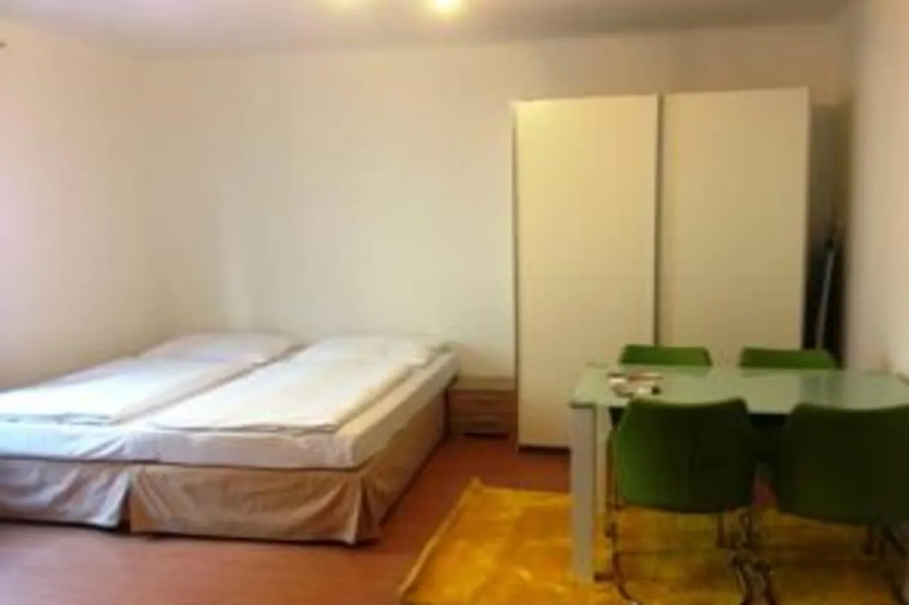 Checkvienna Lassalleestrasse Apartment 0*, Vienna Austria